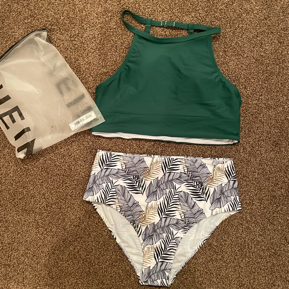 Bathing suit
